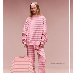 Parke L/XL brand new vday drop striped mockneck